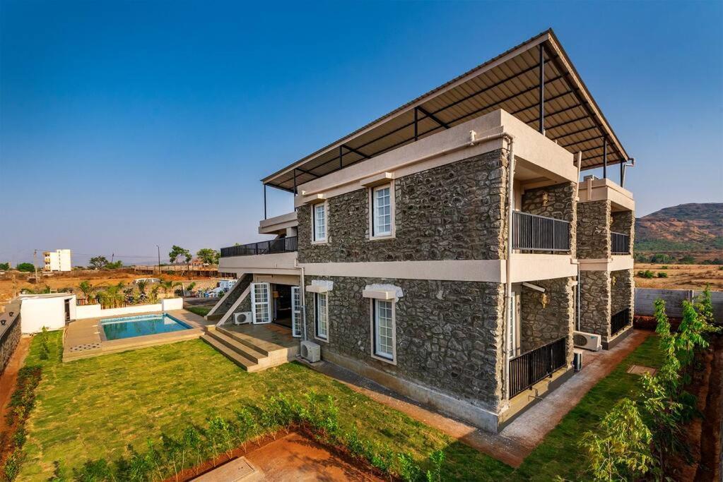 Stone Mansion By Phoenix Stays Igatpuri Exteriör bild